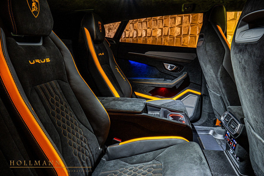 Vehicle view 17