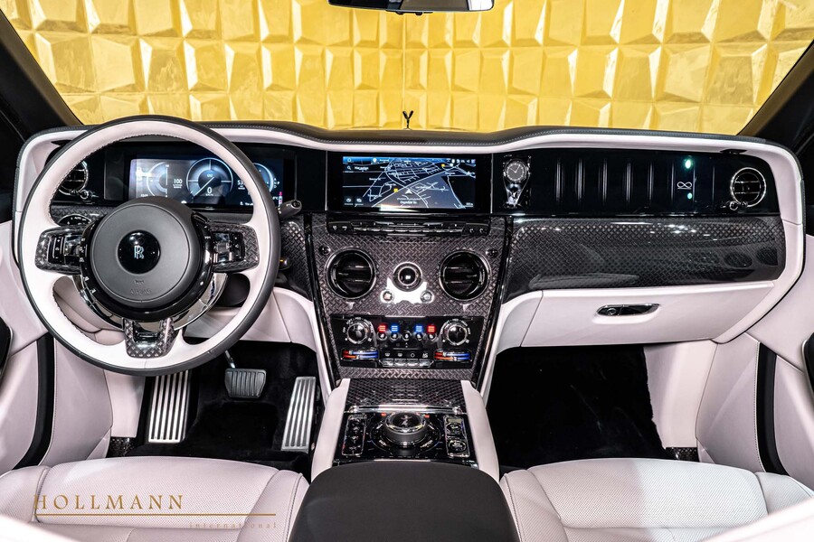 Vehicle view 23