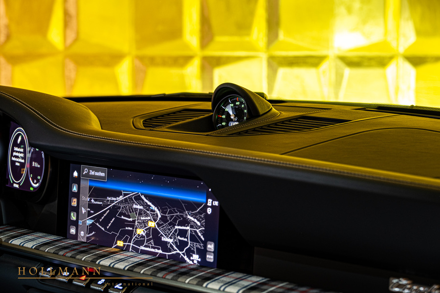 Vehicle view 25