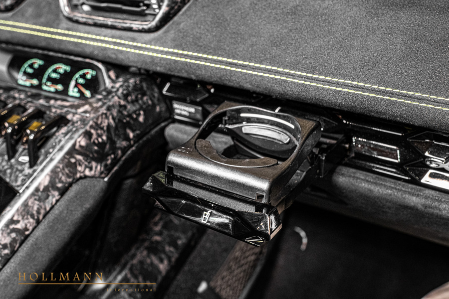 Vehicle view 18