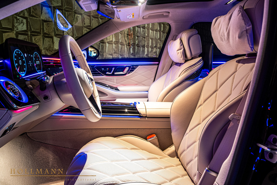 Vehicle view 14