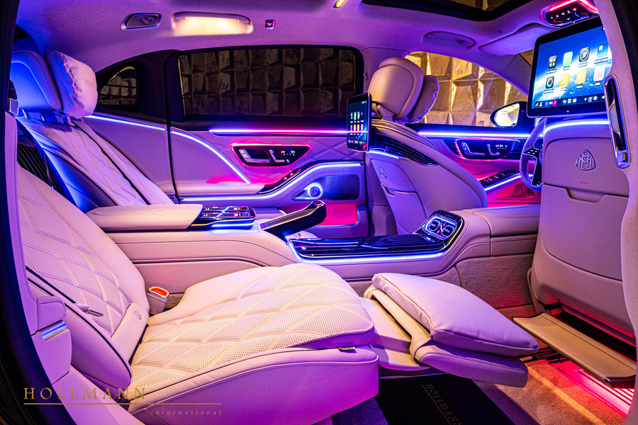 Vehicle view 16