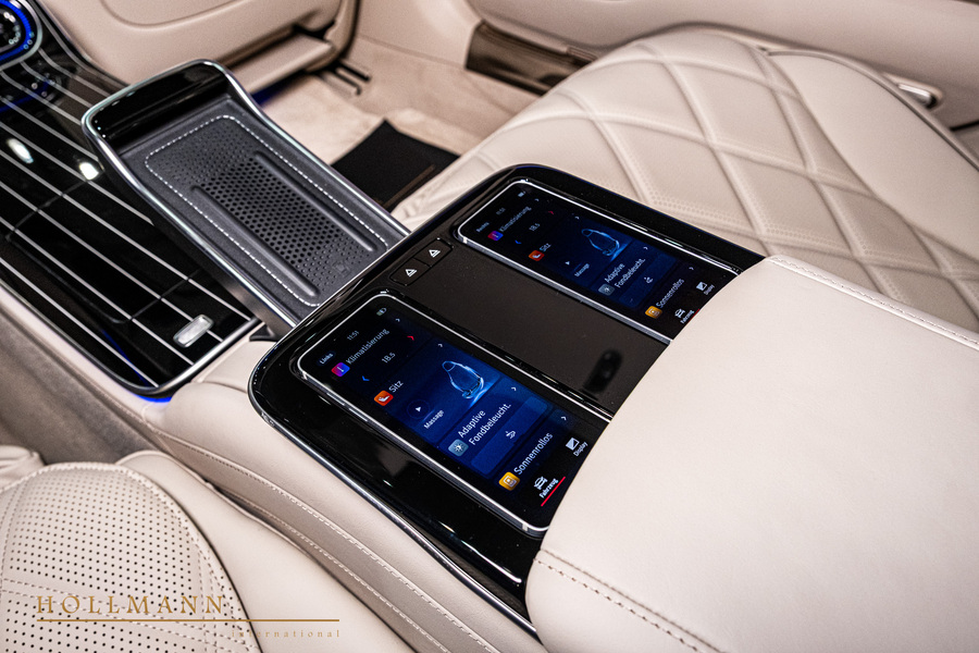 Vehicle view 25