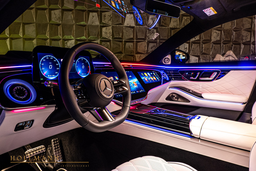 Vehicle view 9