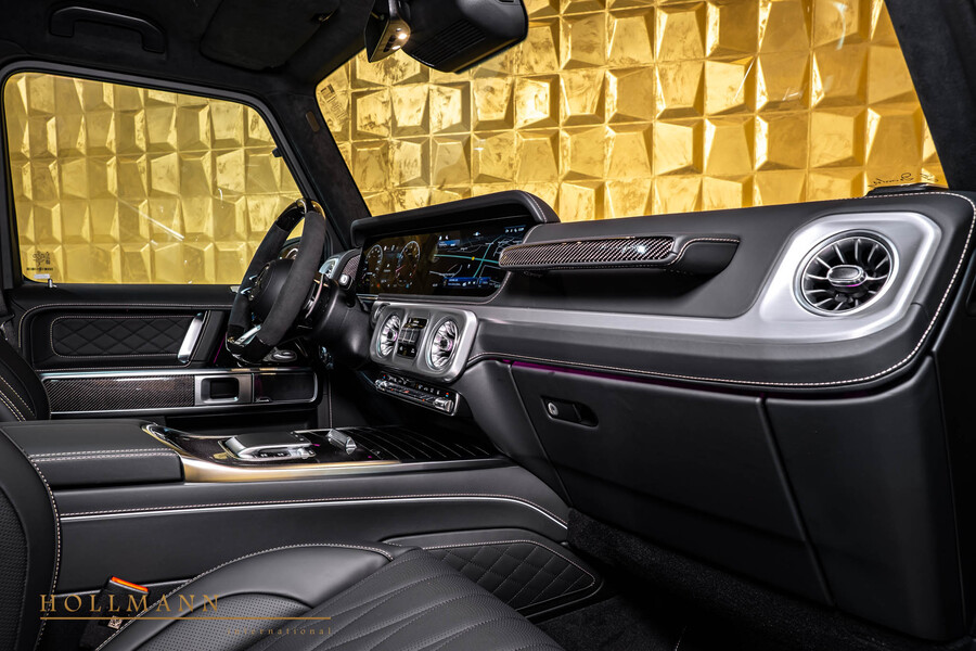 Vehicle view 25
