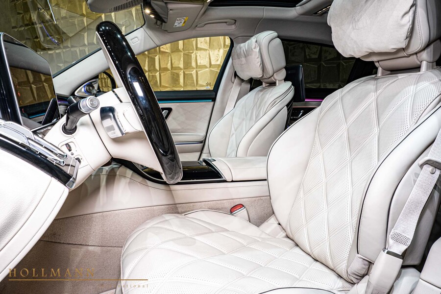 Vehicle view 14