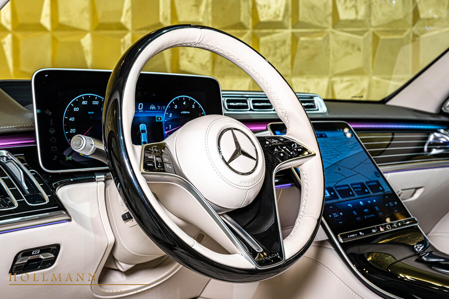 Vehicle view 17