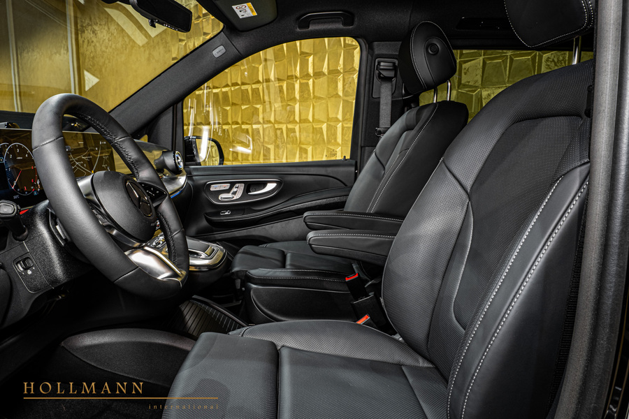 Vehicle view 18