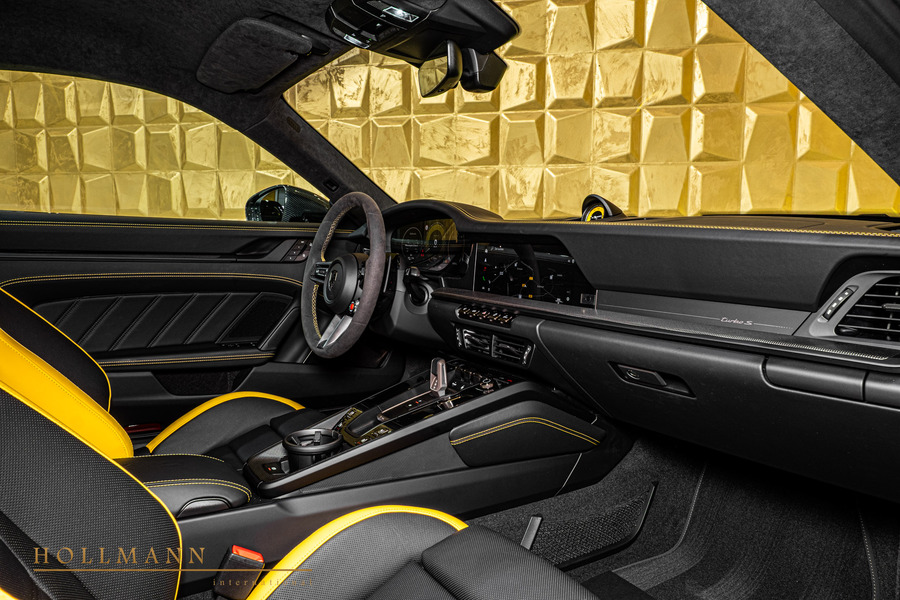 Vehicle view 18