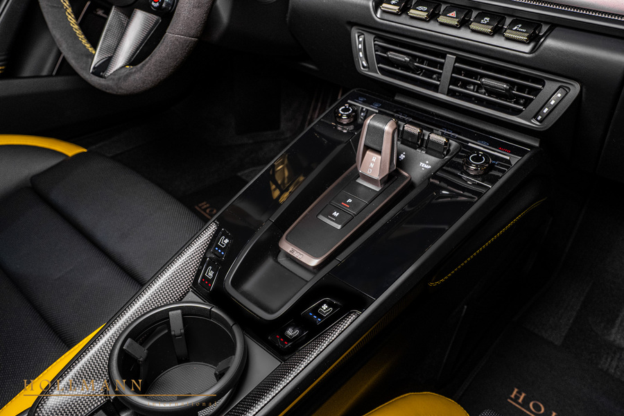 Vehicle view 19