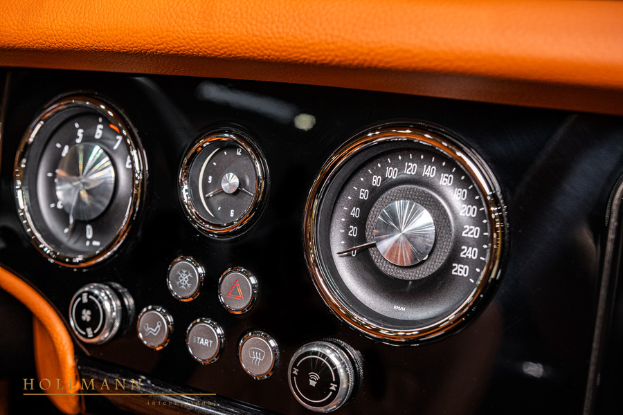 Vehicle view 25