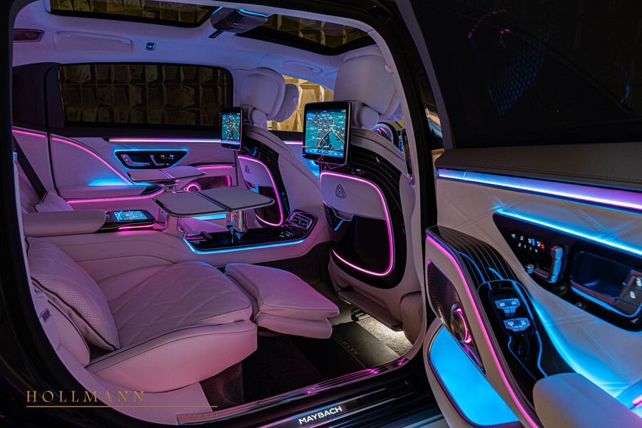 Vehicle view 16