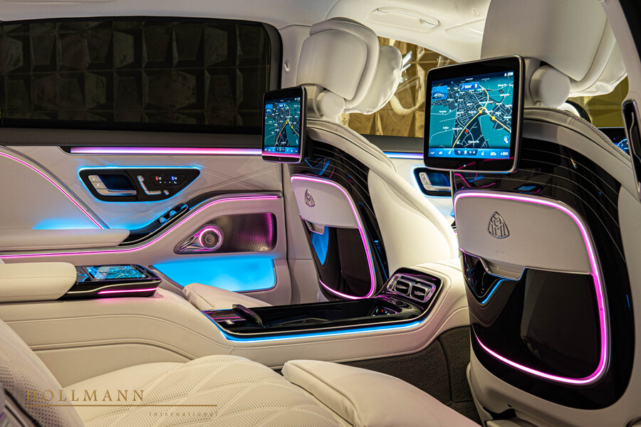 Vehicle view 19