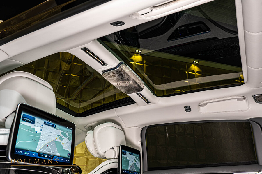 Vehicle view 25
