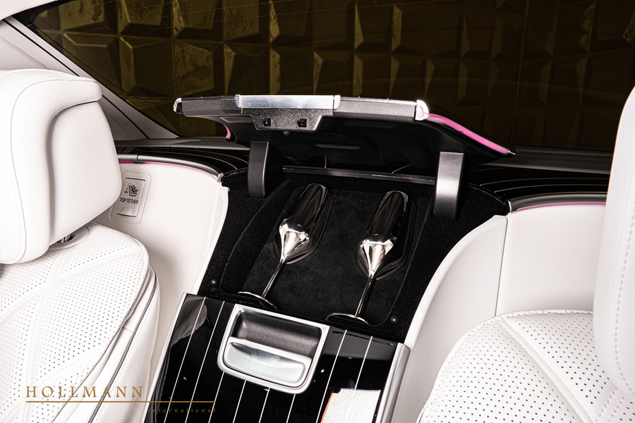 Vehicle view 28