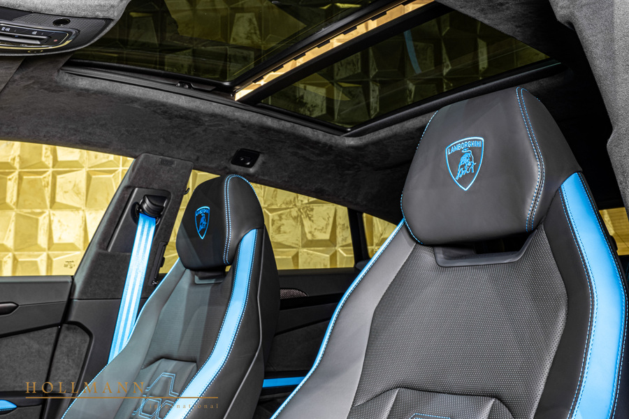 Vehicle view 8