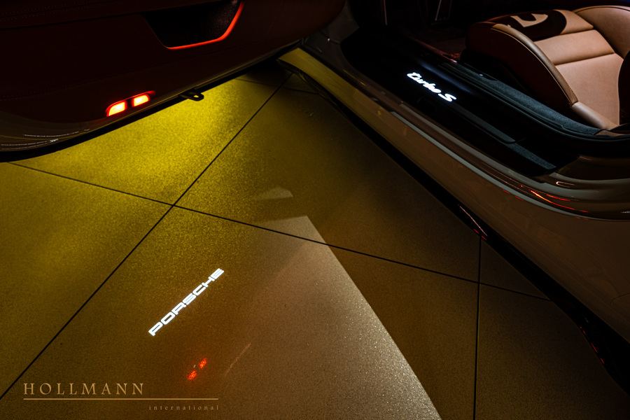 Vehicle view 21