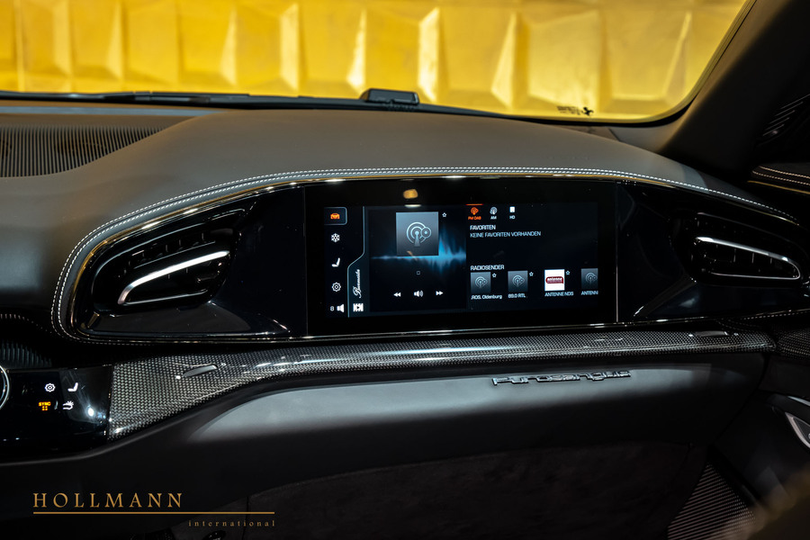 Vehicle view 25