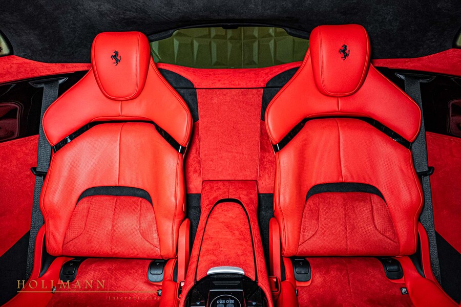 Vehicle view 9