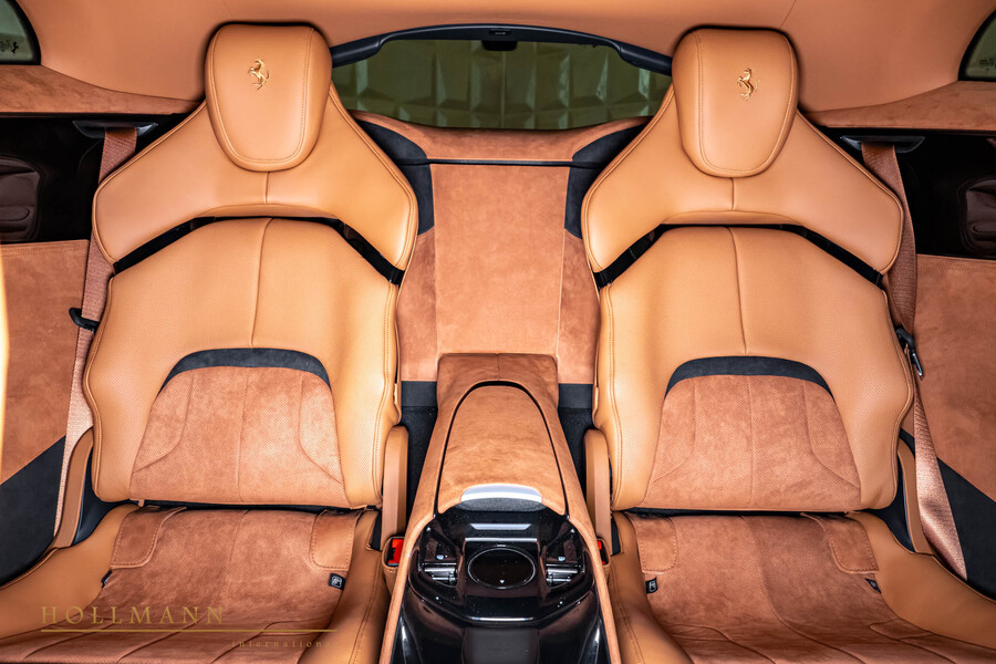 Vehicle view 18